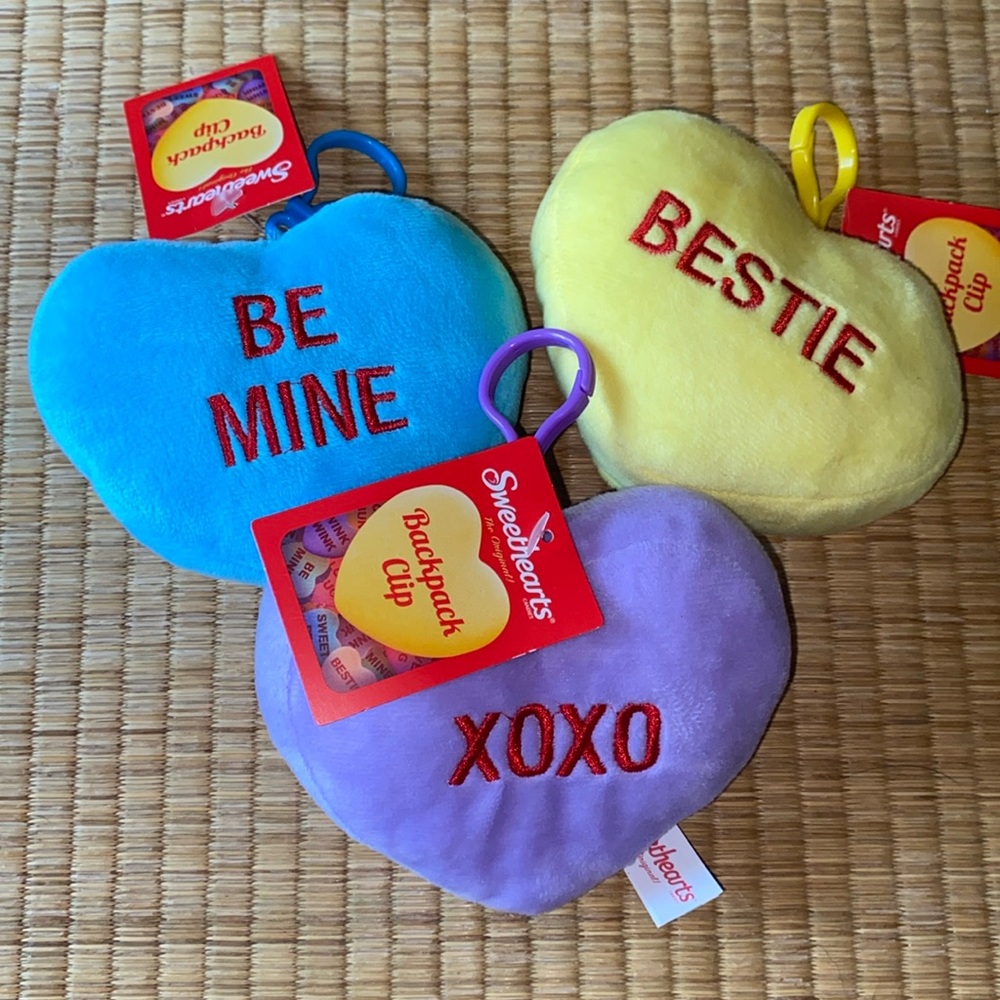 🆕BUNDLE: SWEETHEARTS PLUSHIE/BACK PACK CLIP (3 styles included) NWT